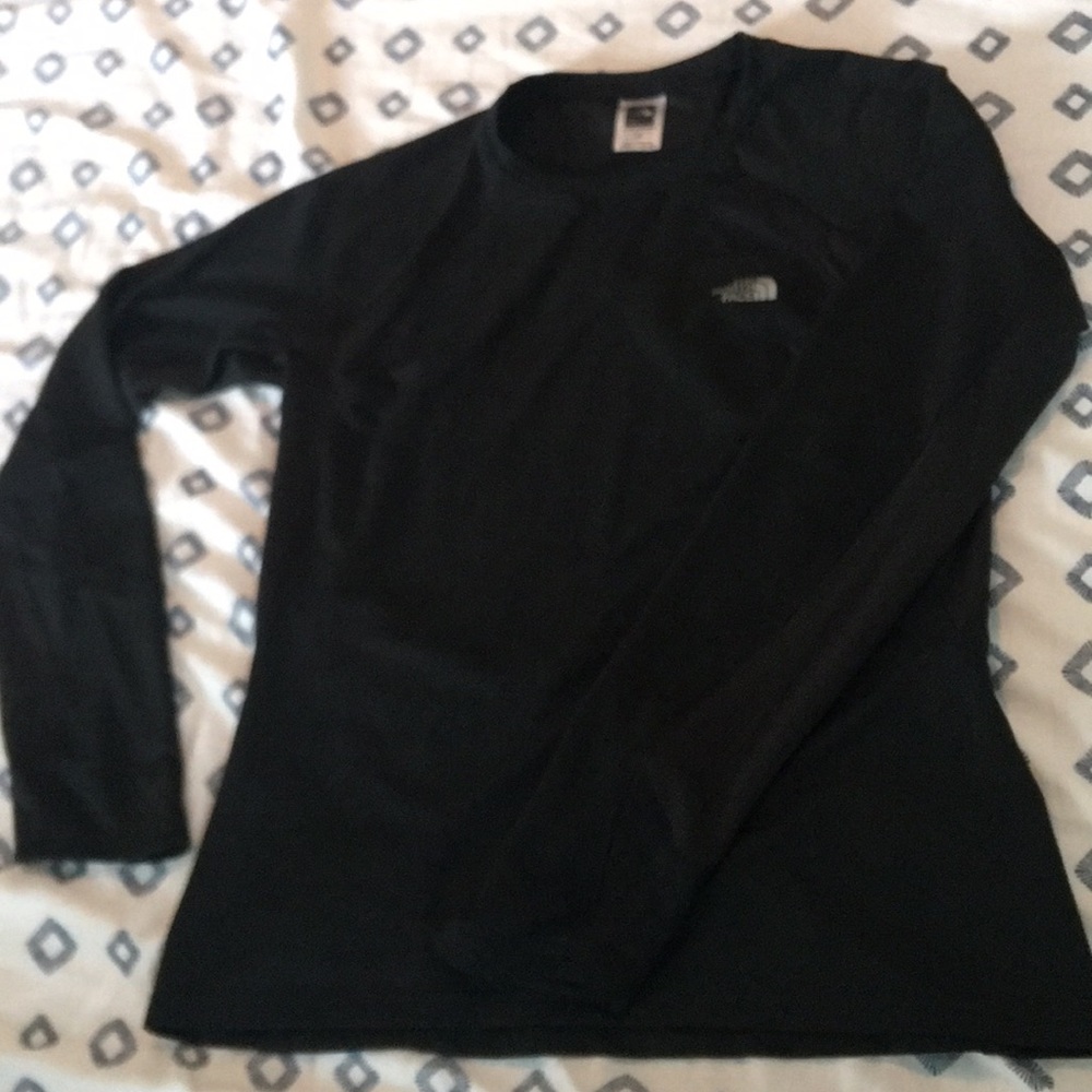 Black North Face athletic top with thumb holes